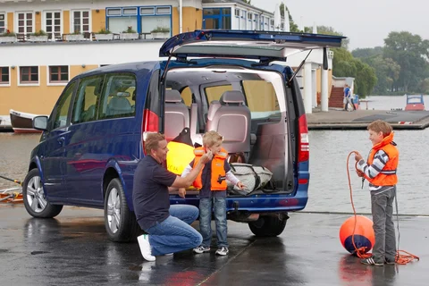 Mercedes-Benz Viano Extra Long CDI 2.0 Trend Functional 2010 view 5