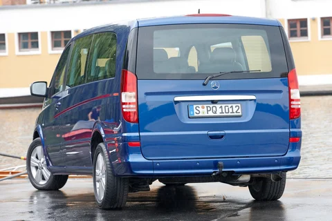 Mercedes-Benz Viano Extra Long CDI 2.0 Trend Functional 2010 view 6