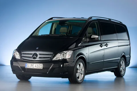 Mercedes-Benz Viano Extra Long CDI 2.2 4Matic Ambiente 2010 view 5