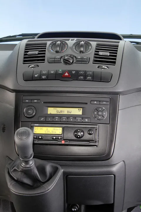 Mercedes-Benz Vito Extra Long 110 CDI Functional 2010 view 9