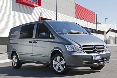 Mercedes-Benz Vito Extra Long 110 CDI Functional 2010 view 4