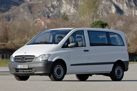 Mercedes-Benz Vito Long 122 CDI 2010 view 10
