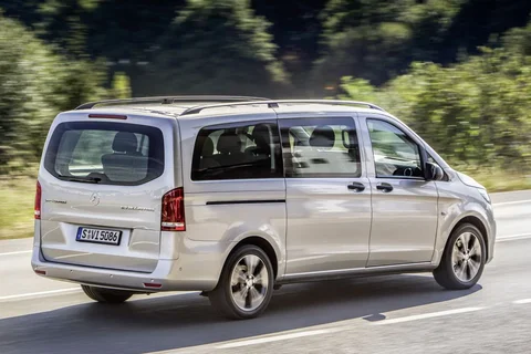 Mercedes-Benz Vito eVito Extra Long 2020 view 3