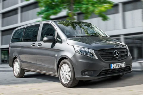 Mercedes-Benz Vito eVito Extra Long 2020 view 6