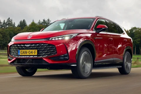 MG HS PHEV Comfort 2024 view 9