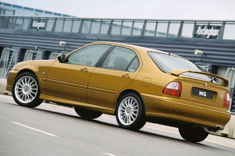 MG ZS 115 IDT Le Mans SE 2003 view 3
