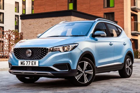 MG ZS EV Luxury 2019 view 2
