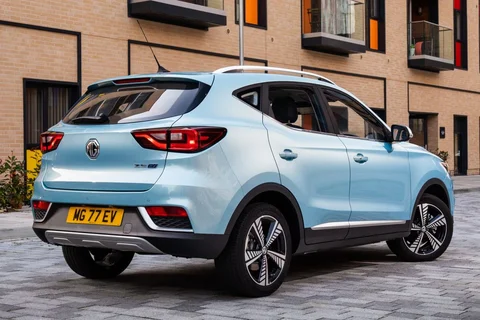 MG ZS EV Luxury 2019 view 8