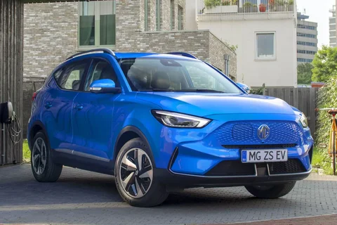 MG ZS 70kWh Comfort 2021 view 11