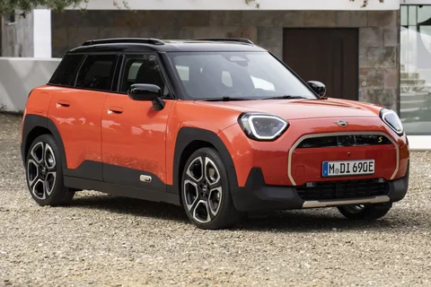Mini Aceman E Essential 2024 view 3