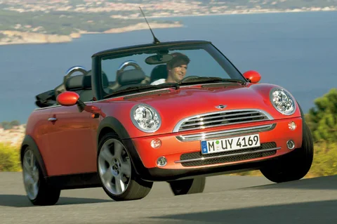 Mini Cabrio Cooper S Chili 2004 view 3
