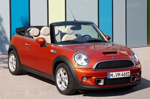 Mini Cabrio One Chili 2010 view 5