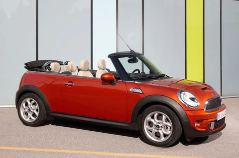 Mini Cabrio One Chili 2010 view 7