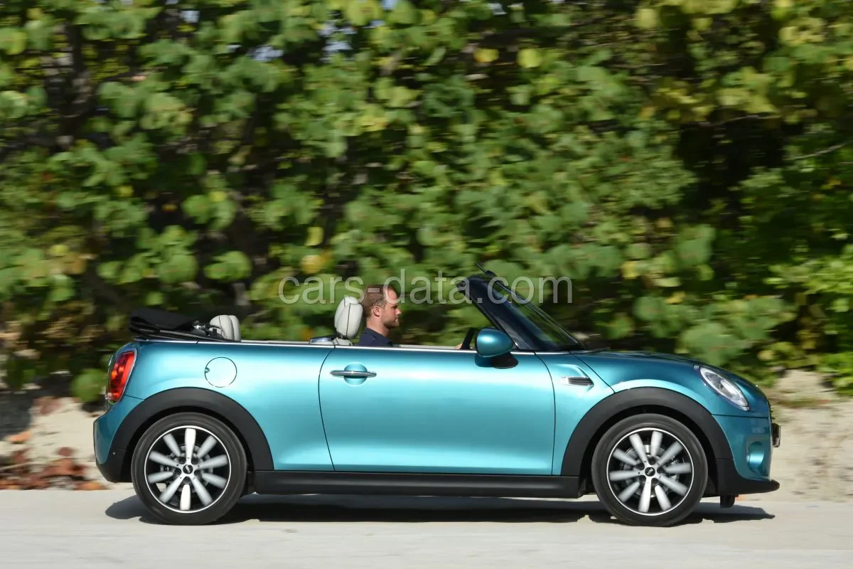 Mini Cabrio Cooper SD 2016 front view