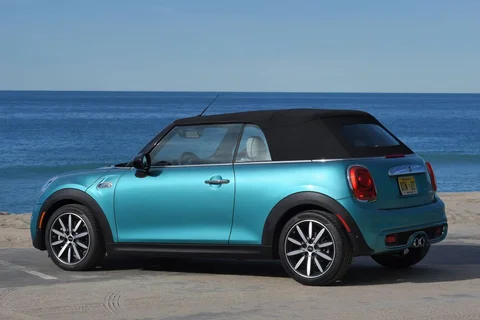 Mini Cabrio Cooper 2016 view 11