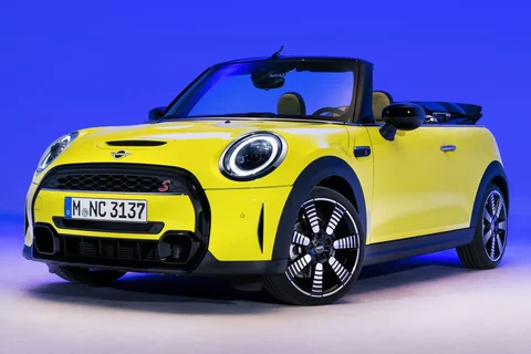 Mini Cabrio Cooper S Rockingham GT Edition 2021 view 2