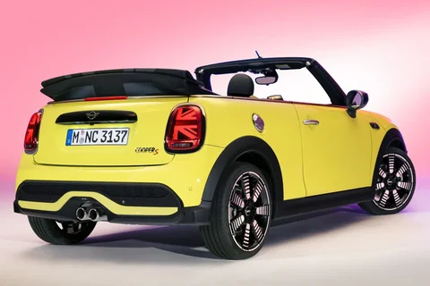 Mini Cabrio Cooper S Rockingham GT Edition 2021 view 3
