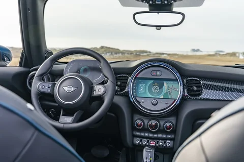 Mini Cabrio Cooper S Rockingham GT Edition 2021 view 4