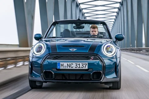 Mini Cabrio Cooper S Rockingham GT Edition 2021 view 12
