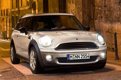 Mini Clubman One 2009 view 4