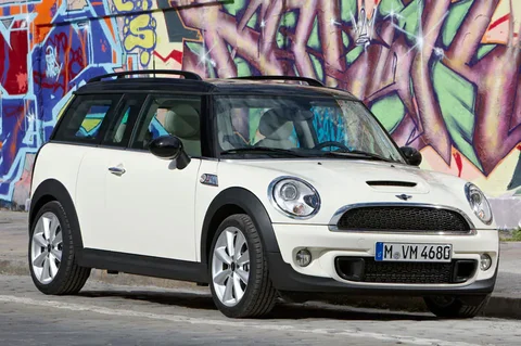 Mini Clubman Cooper SD 2011 view 5
