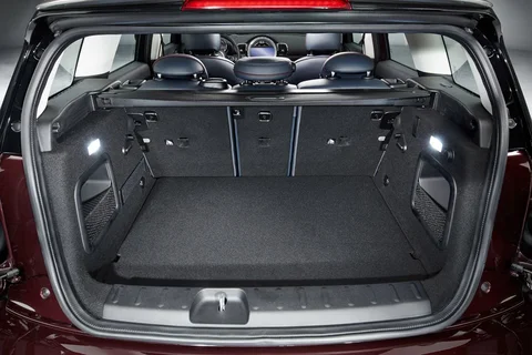 Mini Clubman Cooper D 2015 view 6