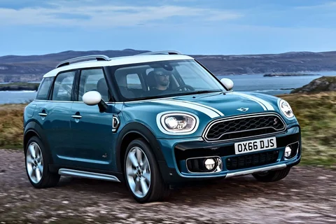 Mini Countryman One D 2018 view 4