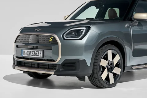 Mini Countryman C Blackyard Edition 2025 view 7