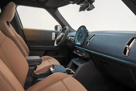 Mini Countryman C Blackyard Edition 2025 view 11