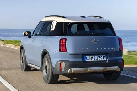Mini Countryman E Classic 2024 view 2