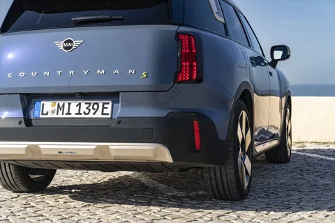 Mini Countryman E Classic 2024 view 8
