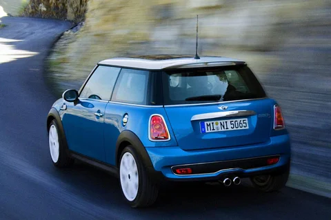 Mini Mini Cooper S Camden 2010 view 3