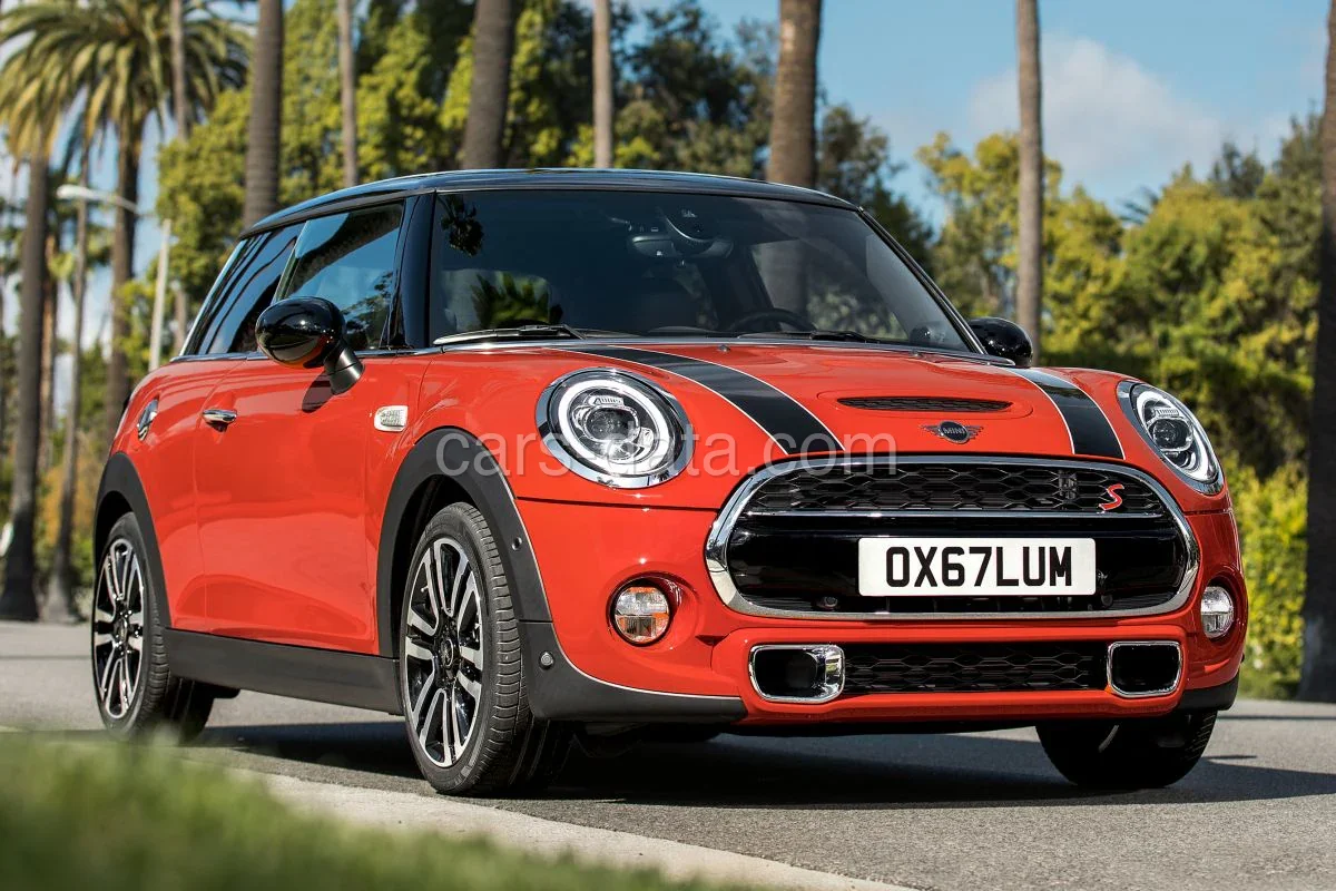 Mini Mini Cooper Indian Summer Red Edition 2020 front view