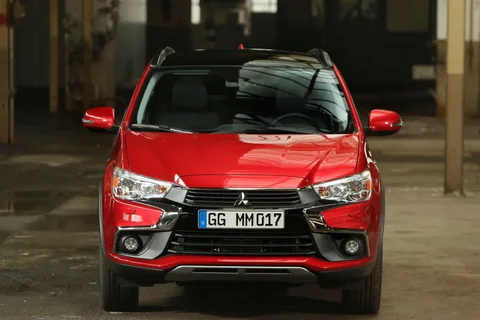 Mitsubishi ASX 1.6 ClearTec Entry 2016 view 9