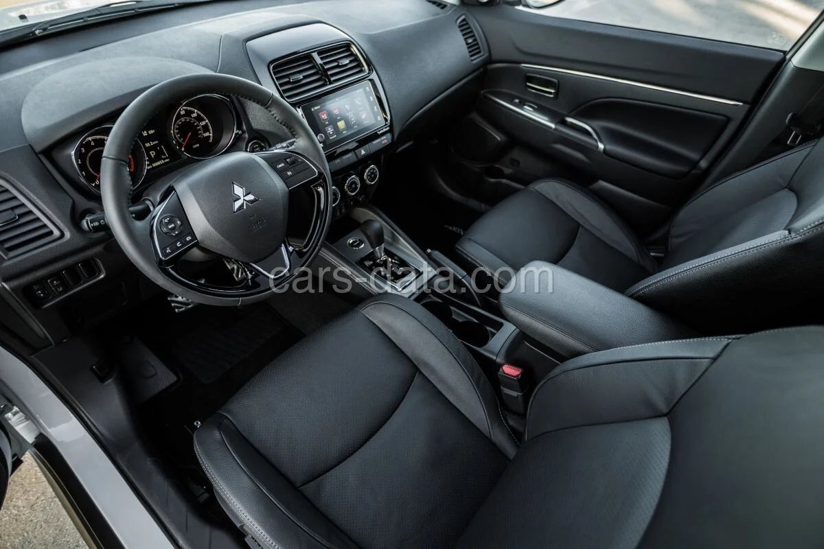 Mitsubishi ASX 1.6 ClearTec Entry 2018 front view