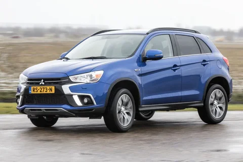 Mitsubishi ASX 1.6 ClearTec Entry 2018 view 2