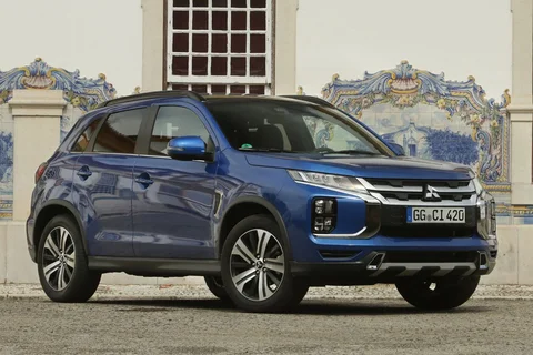 Mitsubishi ASX 2.0 Intense 2019 view 3