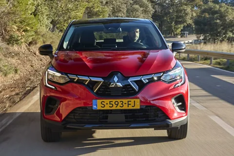 Mitsubishi ASX 1.6 PHEV Intense+ 2023 view 12