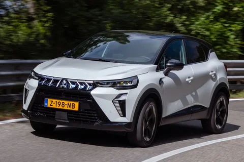 Mitsubishi ASX 1.6 HEV First Edition 2024 view 11