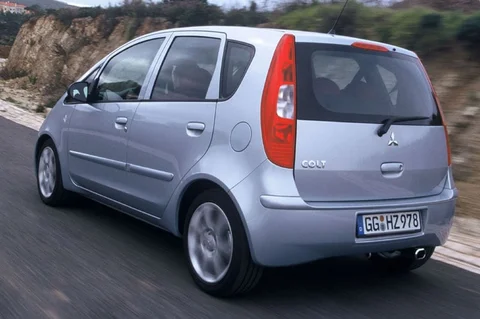 Mitsubishi Colt 1.1 Invite 2005 view 4