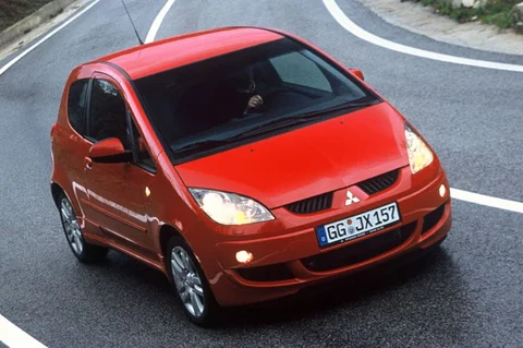 Mitsubishi Colt CZ3 1.1 2005 view 8