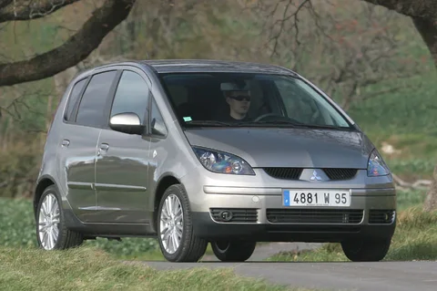 Mitsubishi Colt CZ5 1.3 Invite 2007 view 10