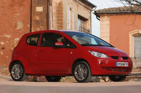 Mitsubishi Colt CZ3 1.5 QS 2007 view 3