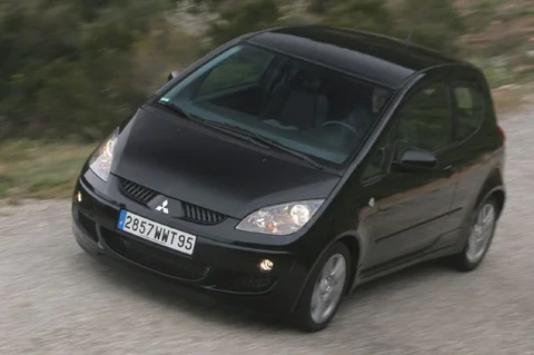 Mitsubishi Colt CZ3 1.5 QS 2007 view 11