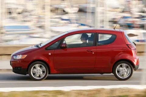 Mitsubishi Colt CZ3 1.1 Invite 2008 view 9