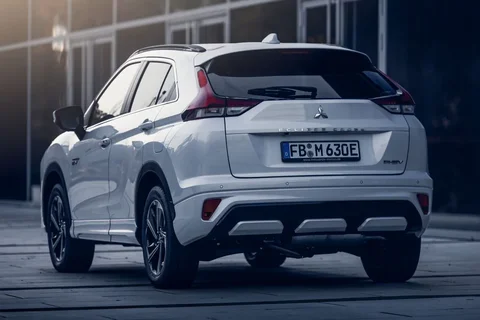 Mitsubishi Eclipse Cross PHEV Instyle 2021 view 10
