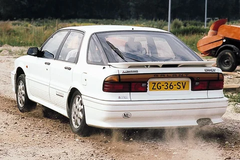 Mitsubishi Galant 1.8 ELi 1990 view 2
