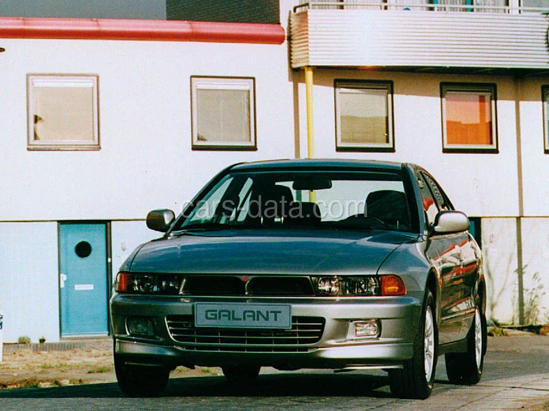 Mitsubishi Galant 2.0 Elegance 2000 front view