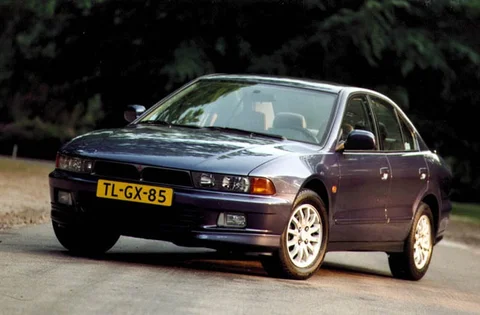 Mitsubishi Galant 2.0 Elegance 2000 view 2