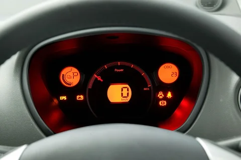Mitsubishi i-MiEV i-MiEV 2010 view 7